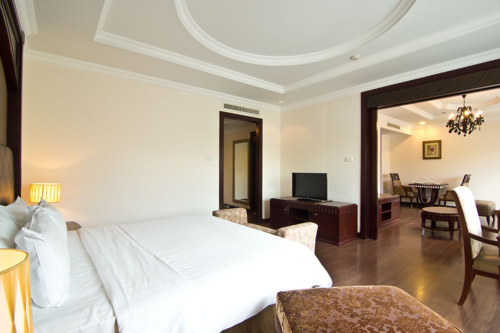 One bedroom suite. Renaissance Residence Pattaya.